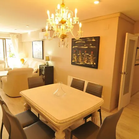 Homeholidaysrentals Canet Playa I Apartment Canet De Mar