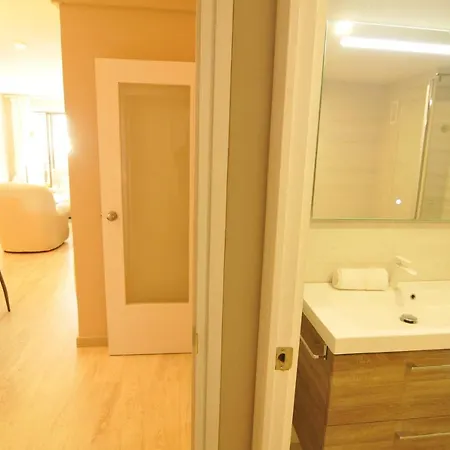 Apartment Homeholidaysrentals Canet Playa I *