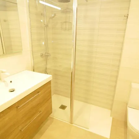 Homeholidaysrentals Canet Playa I * Canet De Mar