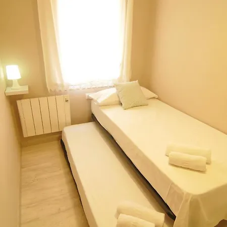 Homeholidaysrentals Canet Playa I *