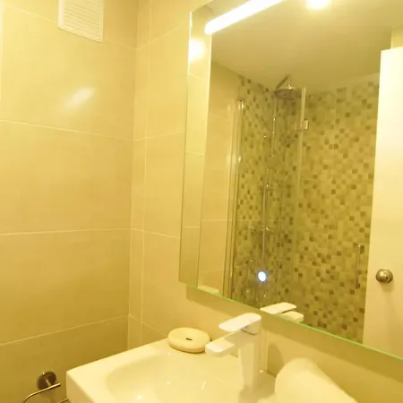 Apartment Homeholidaysrentals Canet Playa I Canet De Mar